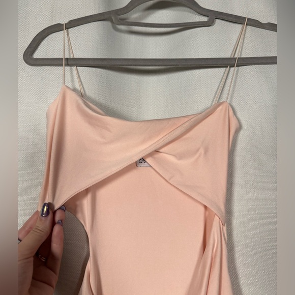 Oh Polly Entwined Blush Pink Twist Cut Out Mini Dress Size 2 - Picture 7 of 11